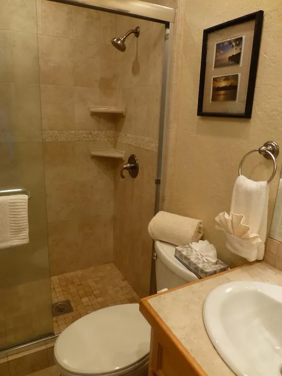 Mahina Surf 220 By Redawning Lejlighedshotel Lahaina
