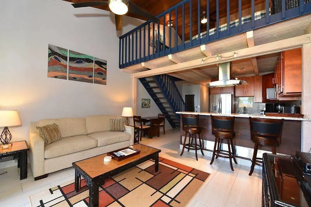 Mahina Surf 220 By Redawning Lejlighedshotel Lahaina